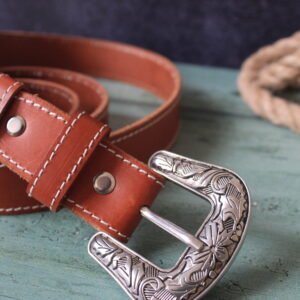 Ceinture écureuil 3cm, couture blanche boucle argent