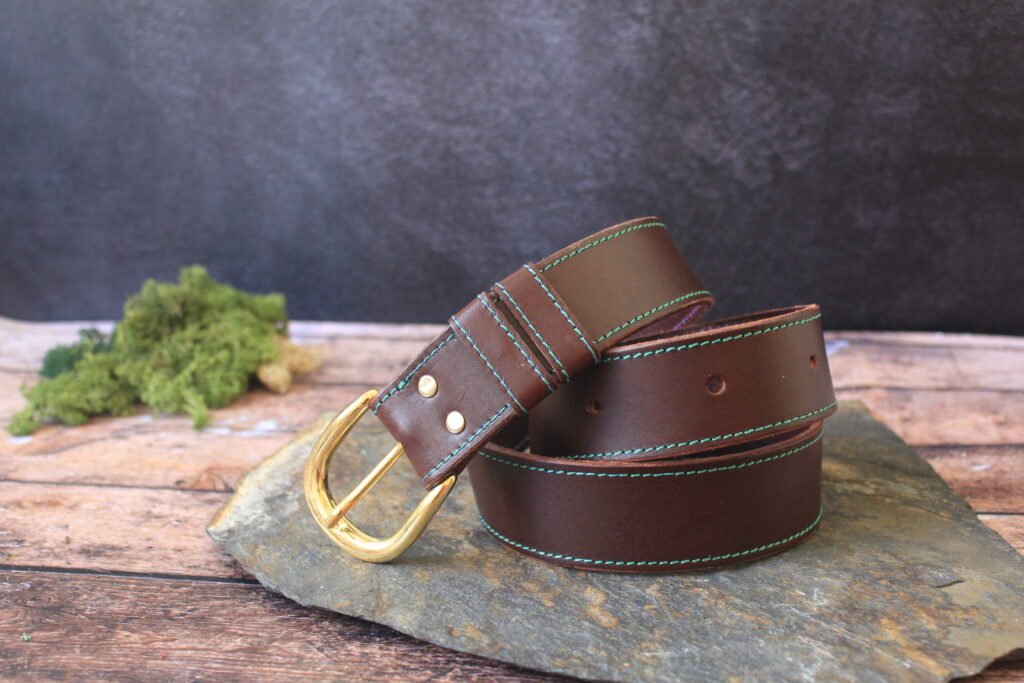 Ceinture chocolat couture vert/violet