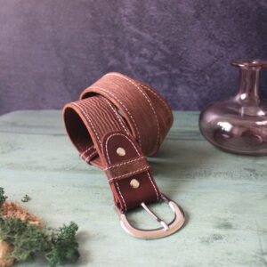 Ceinture rose cendrée boucle argent Couture blanche
