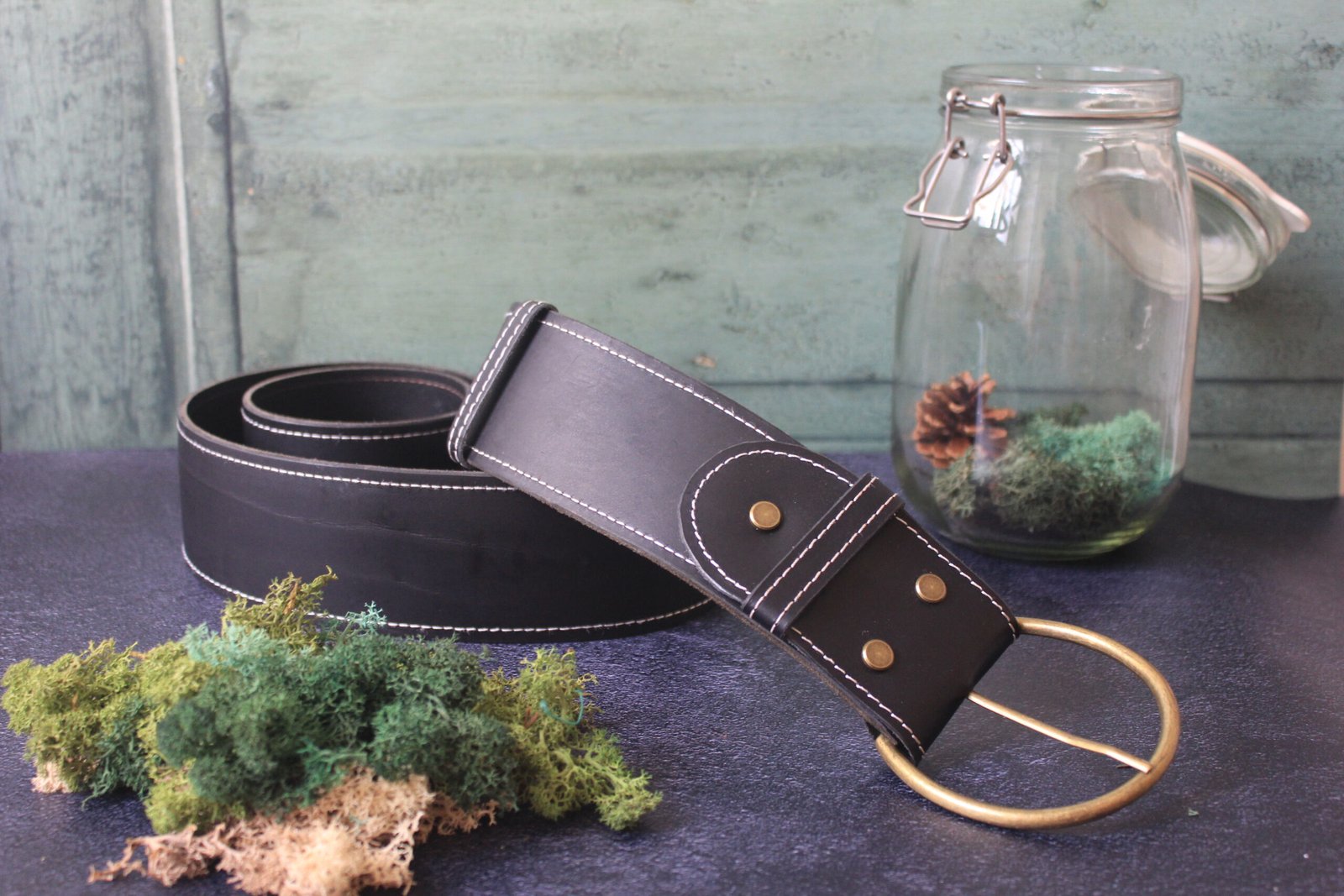 Ceinture large noir boucle or – Image 4