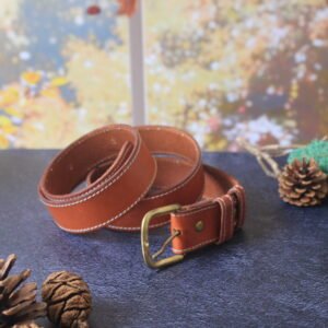 Ceinture écureuil couture vert pâle boucle or